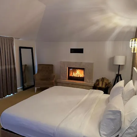 Green Roof Hotel-2